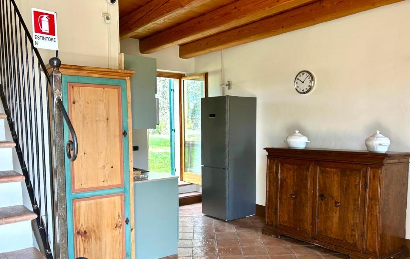 Cascina Girolda Guest House Peschiera del Garda Exterior photo