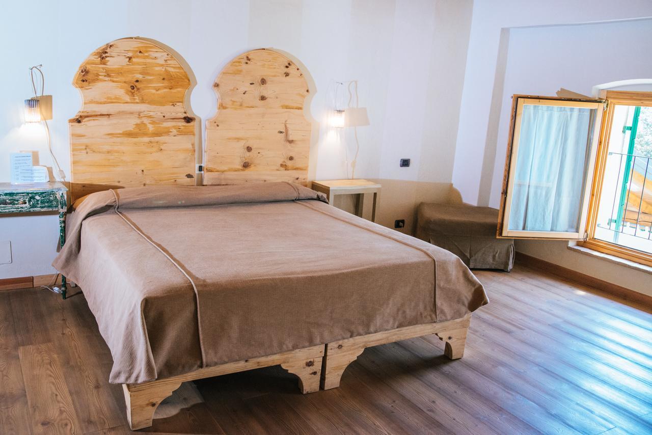 Cascina Girolda Guest House Peschiera del Garda Exterior photo